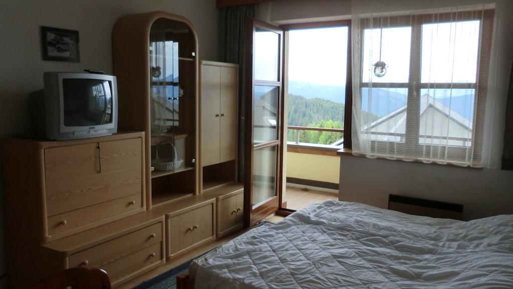 Apartment Margret Im Haus Sonnleitn Sonnenalpe Nassfeld Phòng bức ảnh