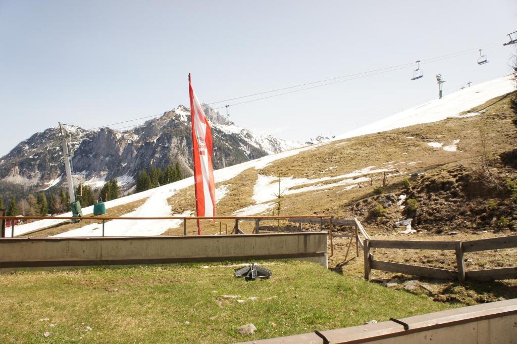 Apartment Margret Im Haus Sonnleitn Sonnenalpe Nassfeld Phòng bức ảnh